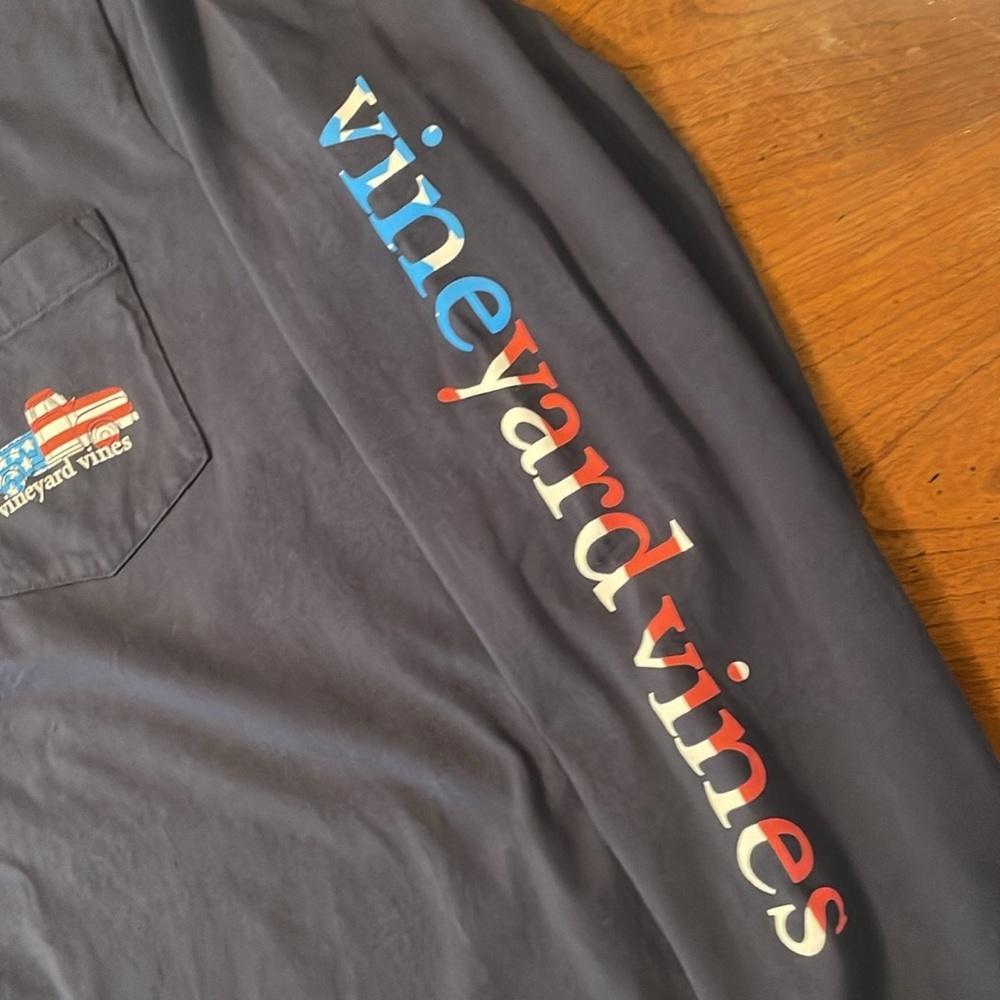 VINEYARD VINES Long Sleeved Patriotic Truck Shirt - Mens Small - Picture 3 of 10